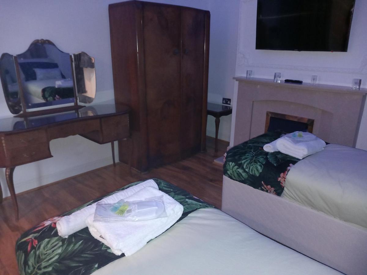 Luxury Holiday Home, Near Beach Southend-on-Sea Exterior foto